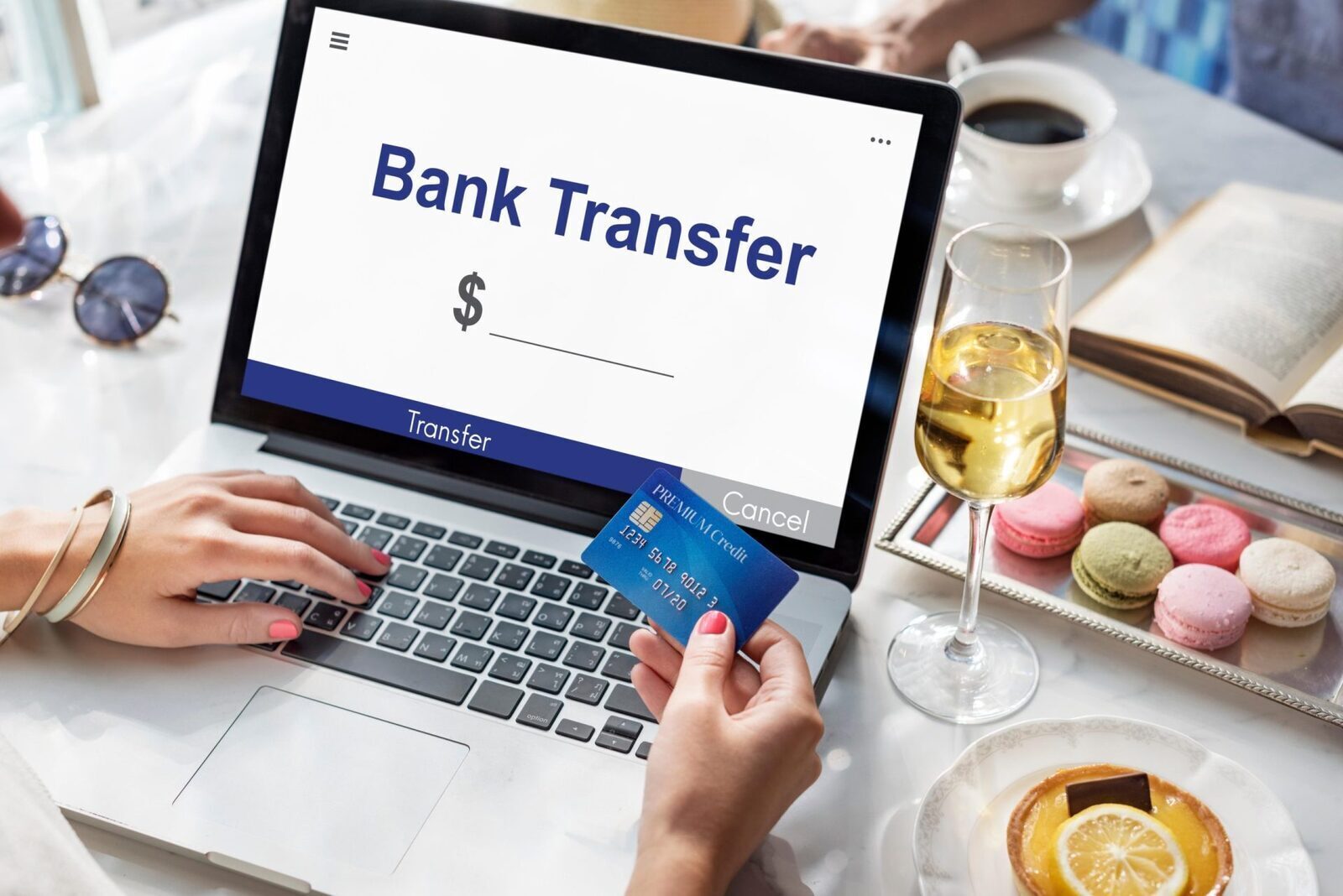 Banca blochează transfer mare: ce acte îți cer pentru bani