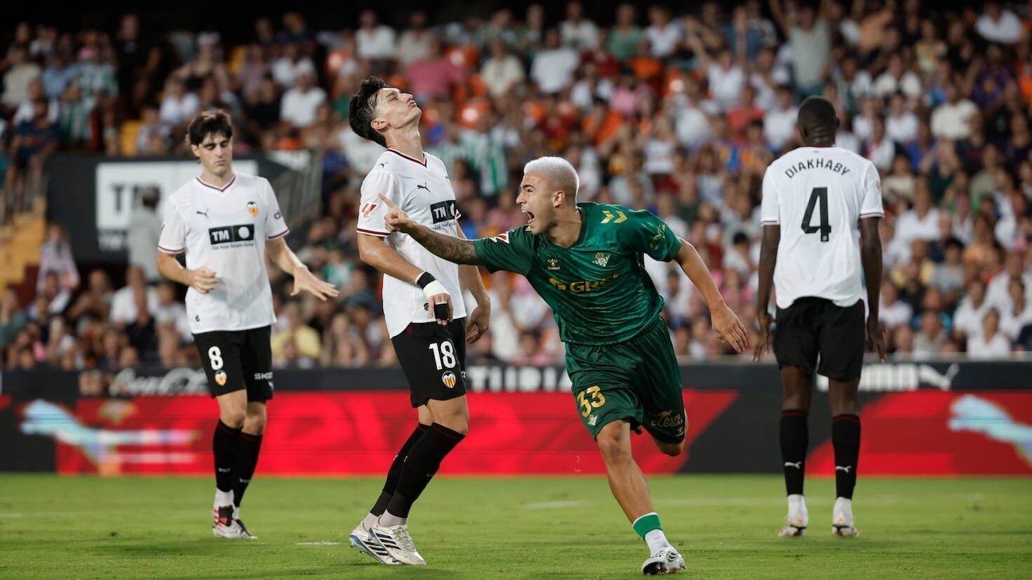 Betis bate Valencia 1-0 în La Liga