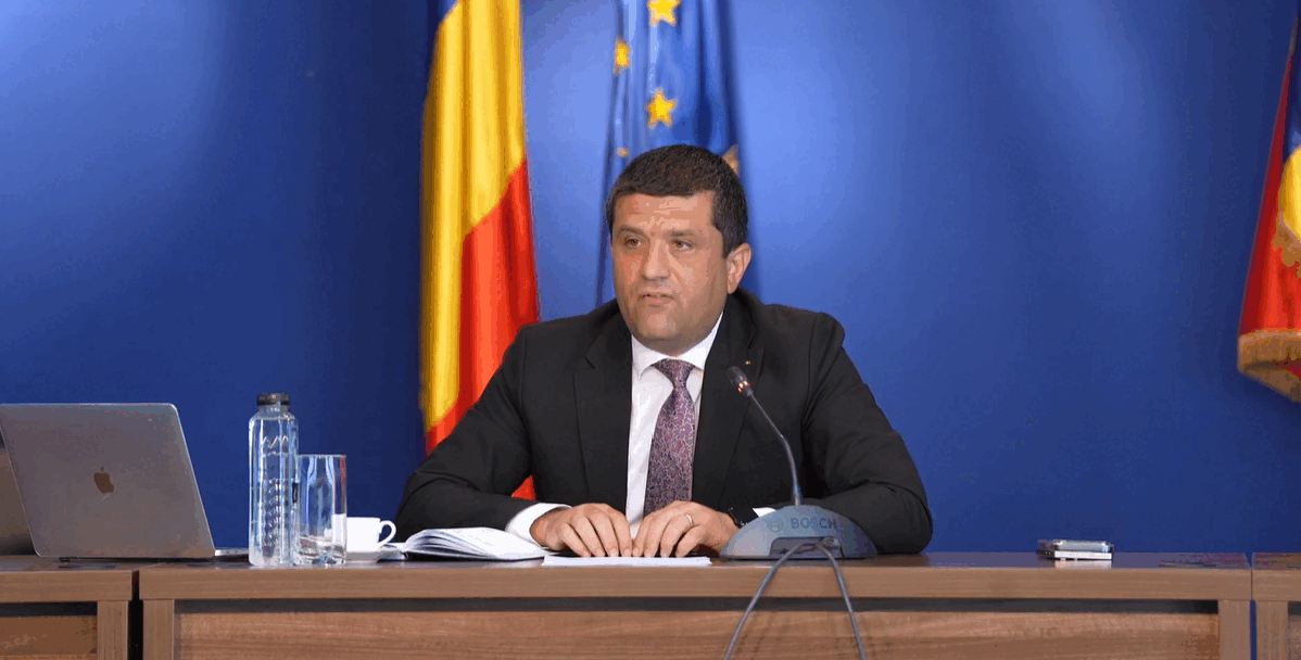 Ambulanță atacată! Miruță îi cere lui Grindeanu legea anti-dezinformare