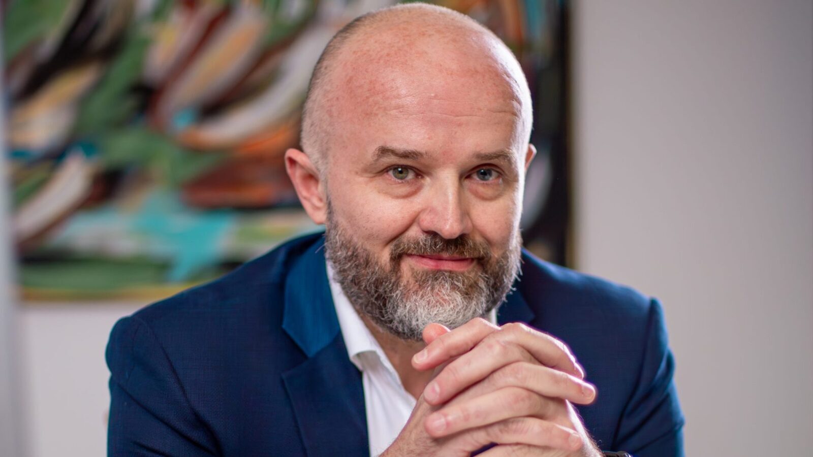 LIH Group revine pe profit. Marea miză: asigurările