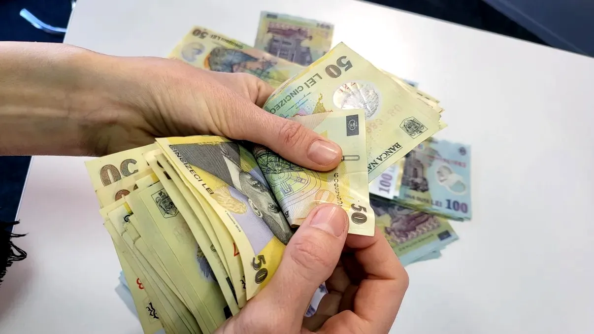 Pilonul 2: Câți bani iei la pensie și ce rămâne