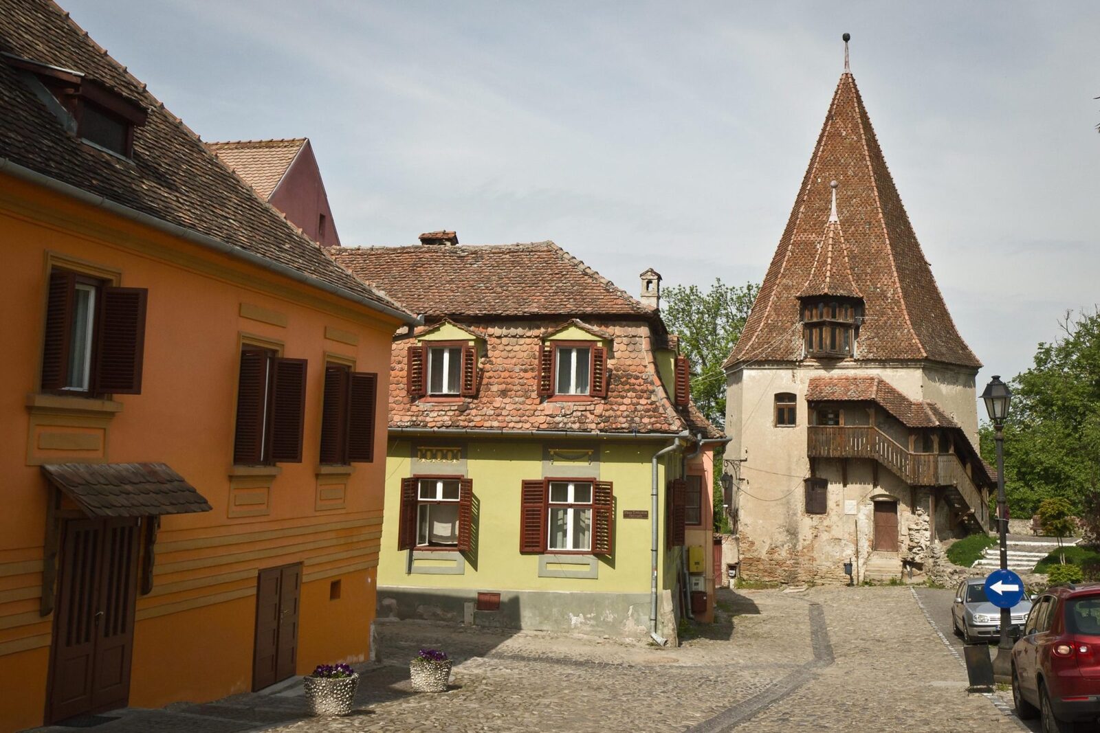 Hostel vechi din România închide: Chiria a explodat de 9 ori
