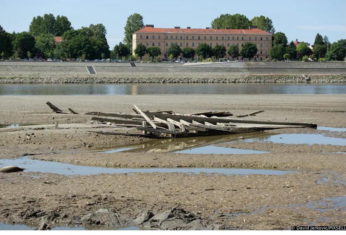 Dunărea la cote mari: 1400 mc/s, stabilitate o săptămână