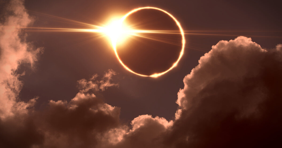 Eclipsa de Soare din 12 august: Orașele din România unde fenomenul se va vedea cel mai bine