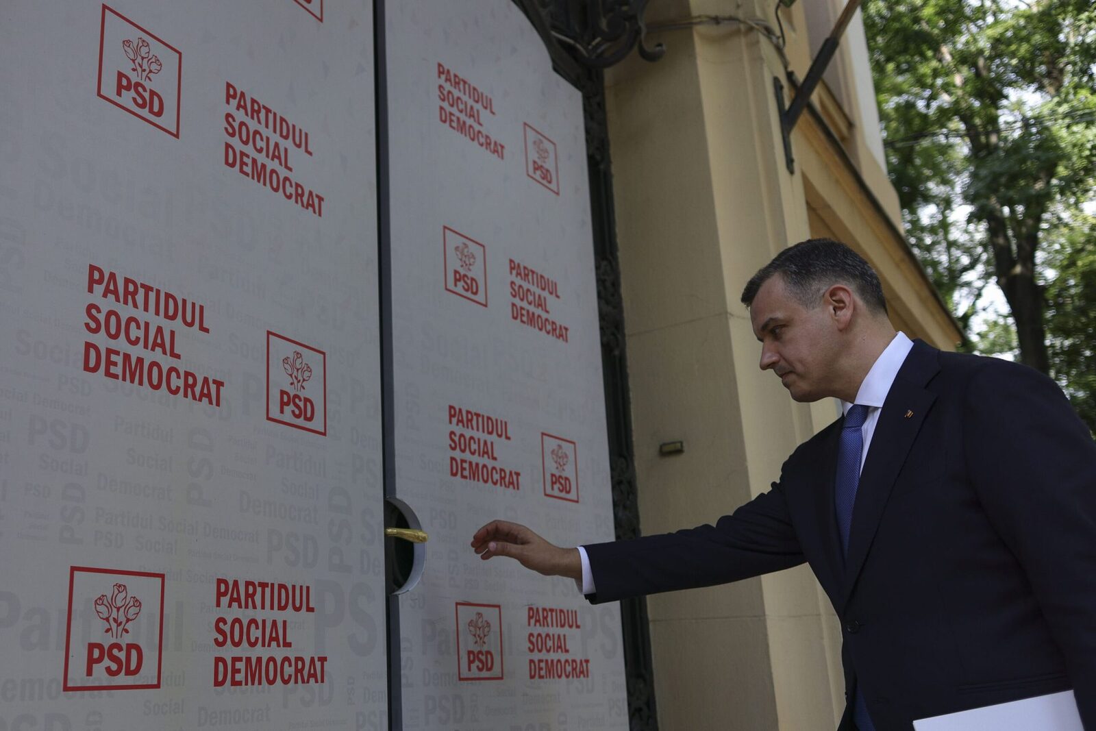 Nicușor Dan desemnează premierul dacă există majoritate stabilă