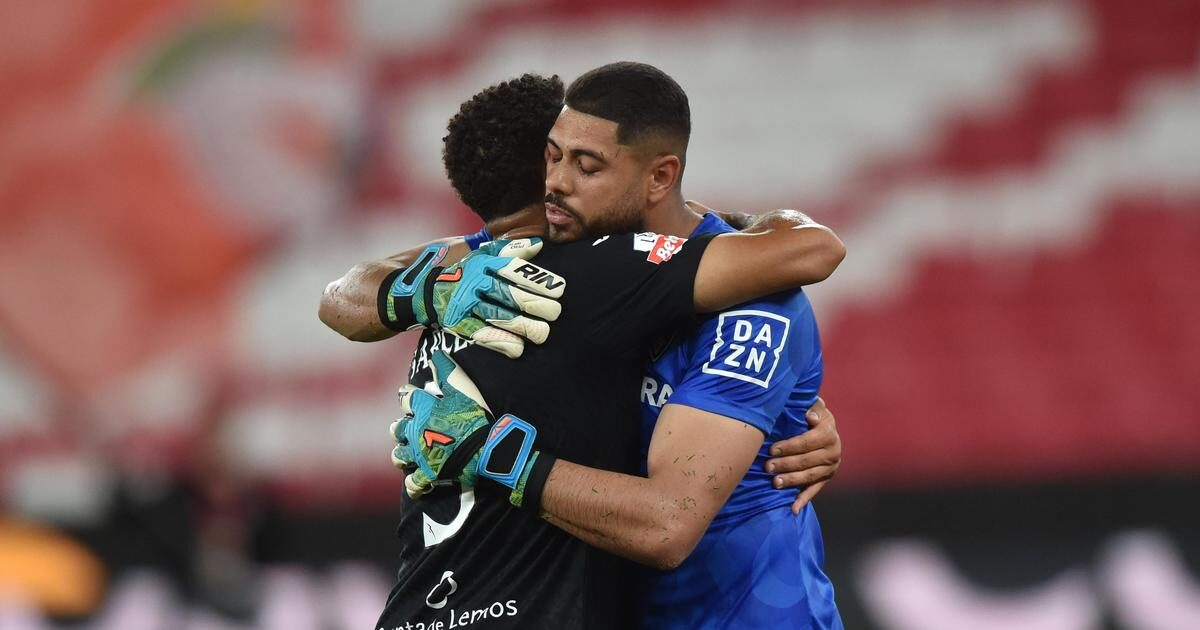 Ewerton «muito feliz» pela exibição contra o Benfica