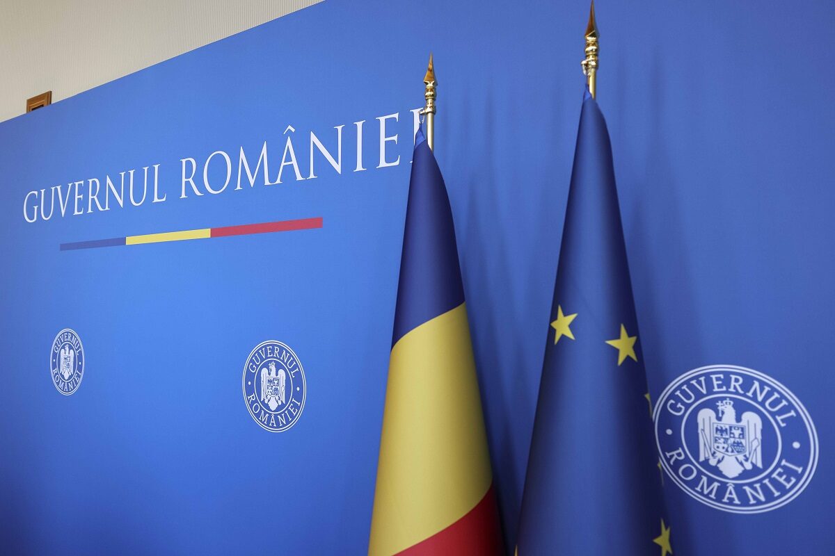 Moody’s: România, în pericol politic. Următoarele luni sunt cruciale