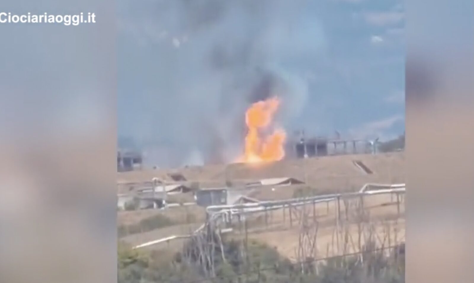Explozie la fabrica de muniții din Colleferro, foc izbucnit la pulberi