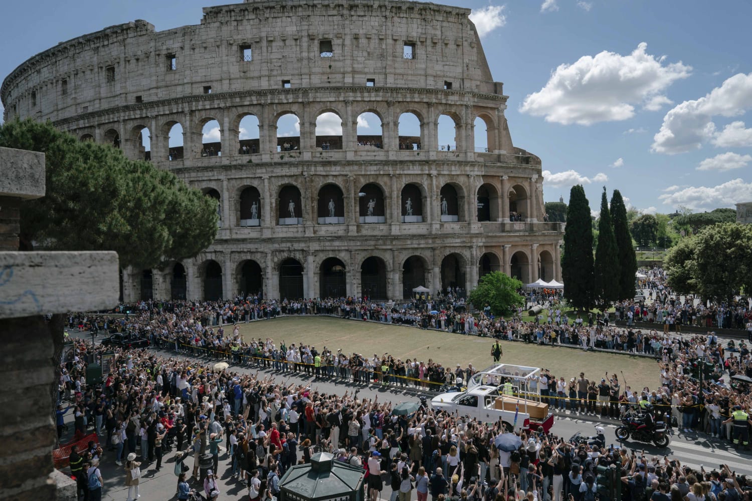 Colosseumul roman, lumini de poveste până-n septembrie