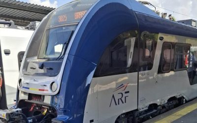 Tren PESA, dezastru: o oră întârziere și căldură sufocantă
