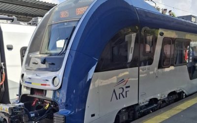 Tren PESA, lansat la drum! Miruță: „Erau blocate-n buruieni”