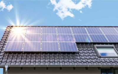 Panouri fotovoltaice: Cât mai produc după 25 de ani