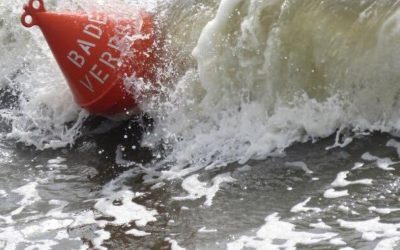 Tragedie Eforie Nord: Înecat după ce a fost salvat de 3 ori de pe valuri