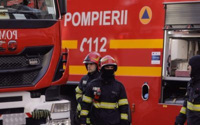 Incendiu la Constanța: RO-Alert pentru fum dens de la depozit de ulei