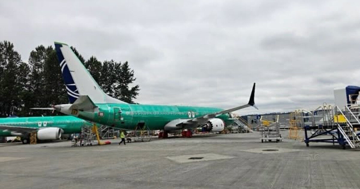 Controale avioane Boeing 737 MAX în lume, TAROM cumpără patru