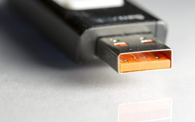 Stick USB în Windows 11: Formatarea corectă îți arată calea