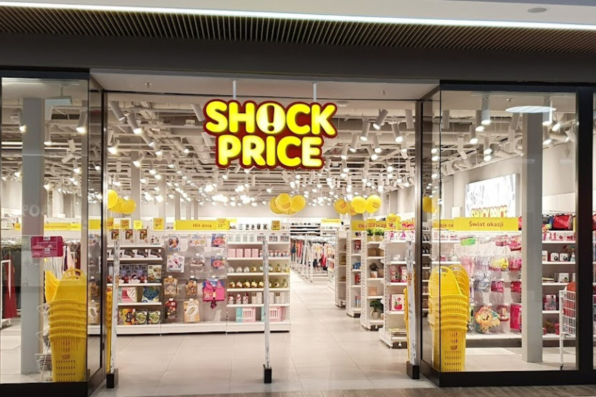 Supermarket nou: prețuri mici vin în România, sute de joburi