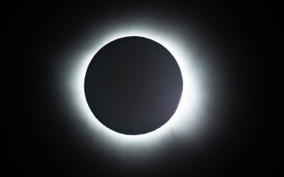 Eclipsa de Soare în România: Unde o vezi perfect și unde ești pe dinafară
