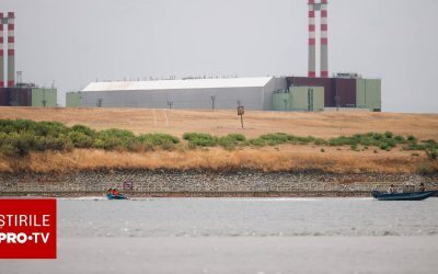 Ungaria a mobilizat armata pentru construirea unui baraj pe Dunăre. Ungurii scufundă și ei barje pentru centrala nucleară
