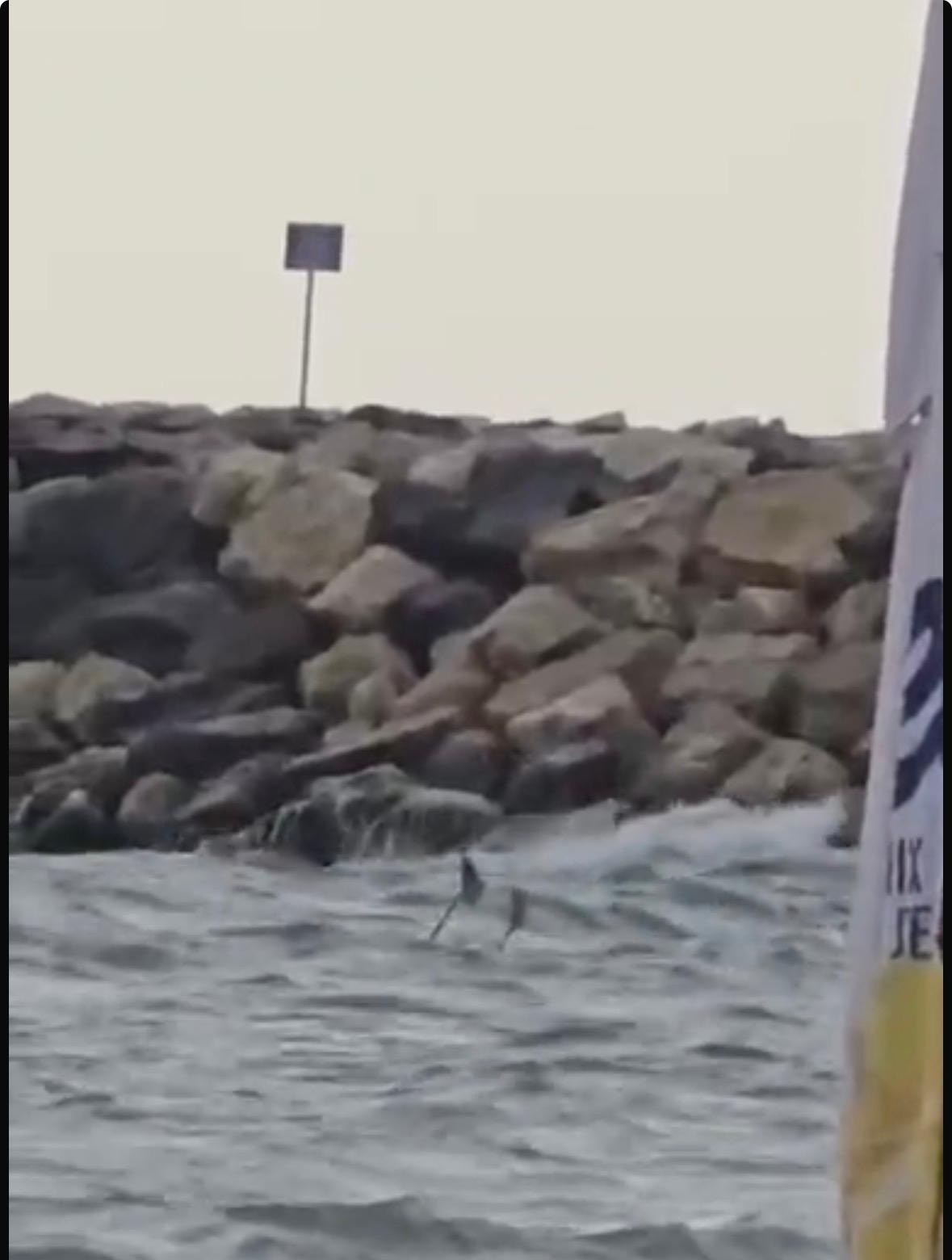 Dronă în mare la Costinești. Autoritățile, alertate
