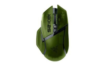 Xbox: 25 ani de legendă cu accesorii retro în verde translucid
