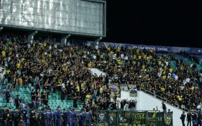 Arestați pe loc, înainte de AEK Atena