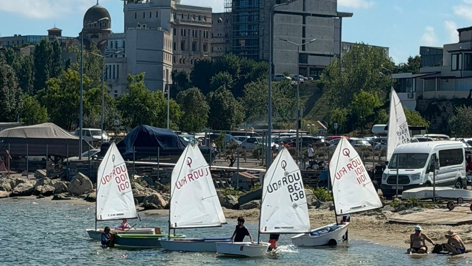 Vânt, valuri și campioni la Marea Neagră: Șase zile de cursă