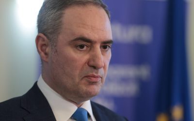 Nazare: Riscurile rămân mari, Fitch și Moody’s confirmă