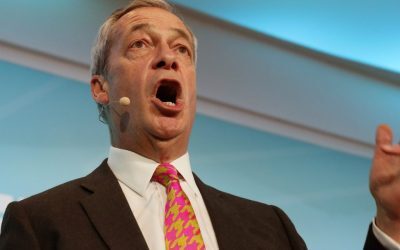 Farage revendică victoria în alegerile parțiale, voturi încă se numără