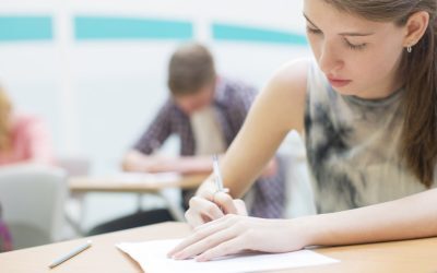 Bac 2026 Toamnă: 33.000 de candidați la probe. La ce oră începe examenul