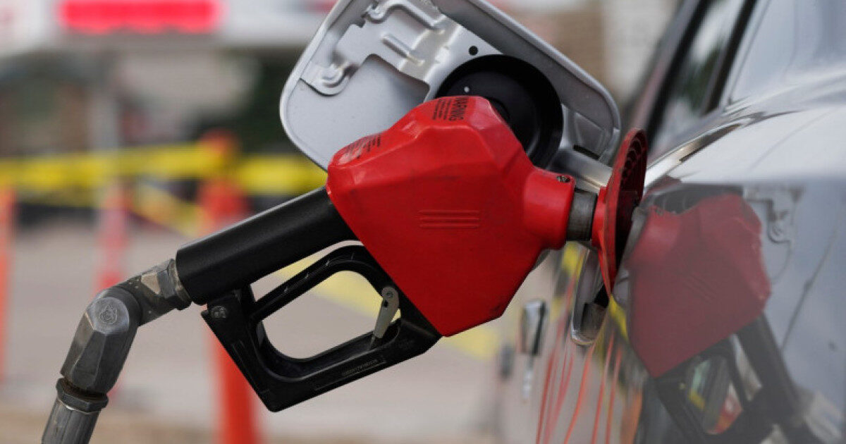 Transportatorii și fermierii vor plăti motorina în rate. Ajutor de la stat