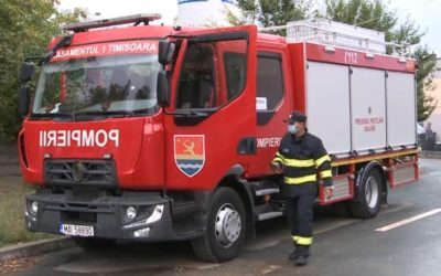 Fum în mall-ul din Deva. 300 de oameni evacuați