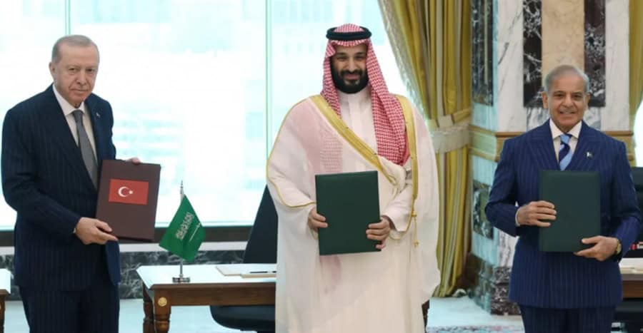 Arabia, Turcia, Pakistan: Pact militar anti-atac ca Art. 5 NATO