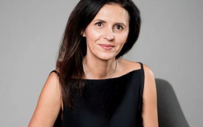 Joburi entry-level pe bandă rulantă, dar tinerii strigă: E mai greu să te angajezi