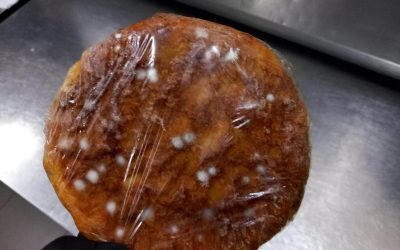 Nereguli grave în restaurante: alimente expirate, mizerie și produse fără etichete