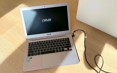 ASUS Tanc: PC Gaming T700 cu RTX 5060 Ti și răcire lichidă