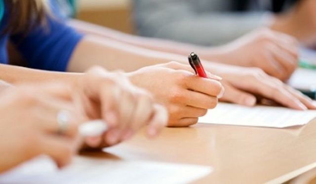 Bacalaureat Toamnă: 33.000 de candidați, start luni cu Româna