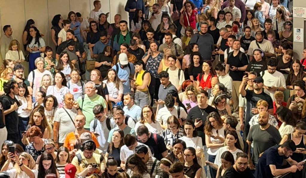 Magistrala 1 blocată. Haos pe rutele de metrou spre est