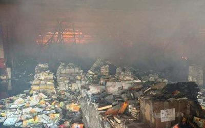 Rusia a distrus peste 1,1 milioane de manuale școlare ucrainene