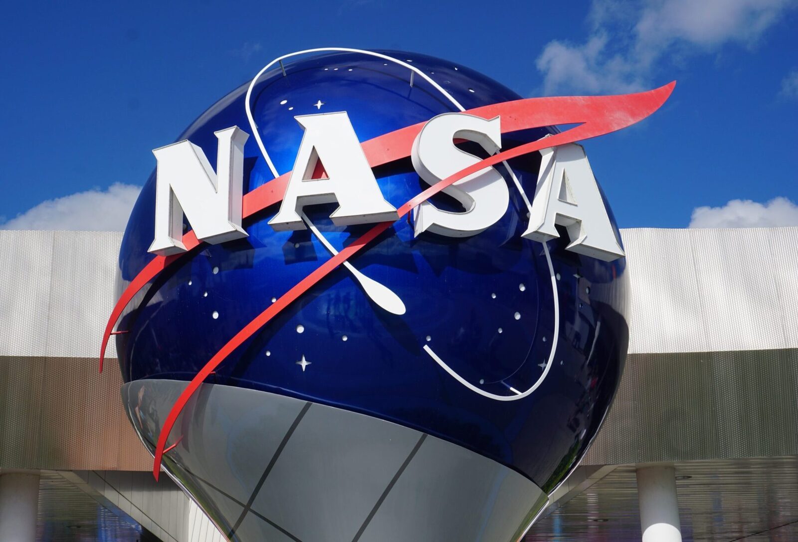 Viața unui cercetător NASA: Ce studiază pentru astronauți