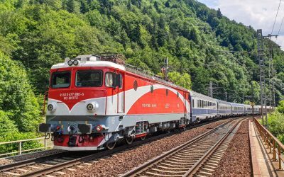 Cluj-Oradea: Locomotive diesel pe linie nouă, bani PNRR în pericol