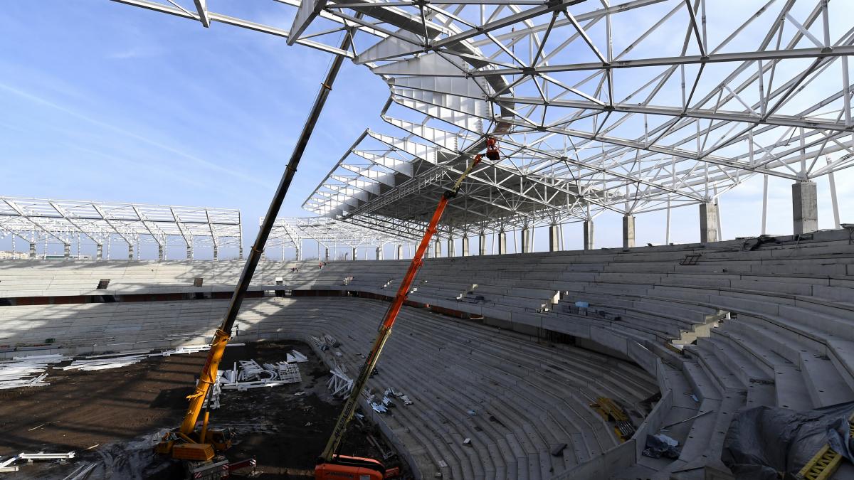 Cine plătește stadioanele de 1 miliard? Cseke Attila propune amânarea