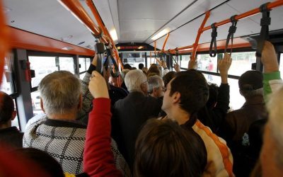 STB luptă cu telefoanele zgomotoase în transportul din București