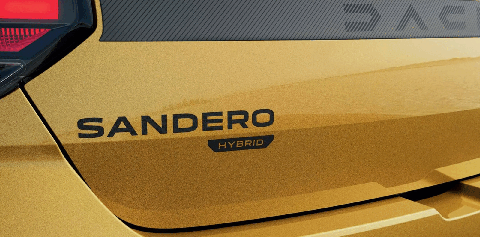 Dacia Sandero Stepway Hybrid 155, comandă deschisă acum