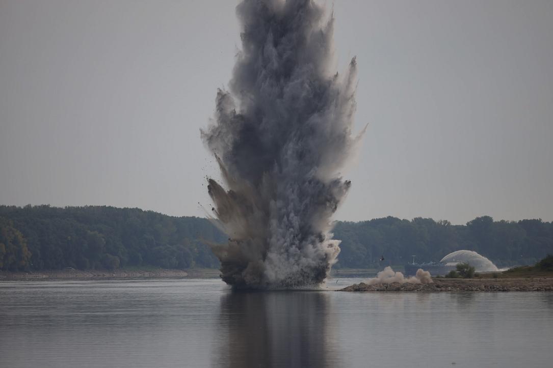 România salvează centrala nucleară prin deturnarea Dunării