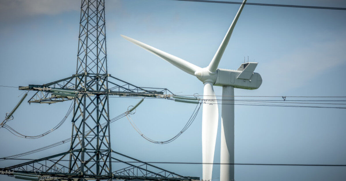 Bușoi: Energia eoliană, vitală pentru consum. Ce spune despre prosumatori