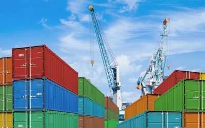 România: Comerțul exterior își revine, plus 4.4% în trimestrul doi