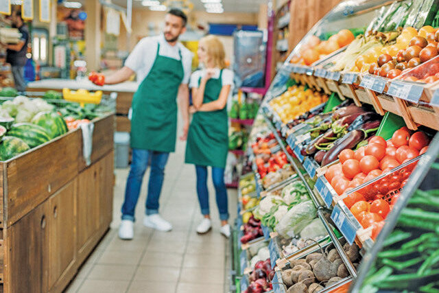 Consumul a scăzut 5,6%. Economia stagnează, revenirea e doar o speranță
