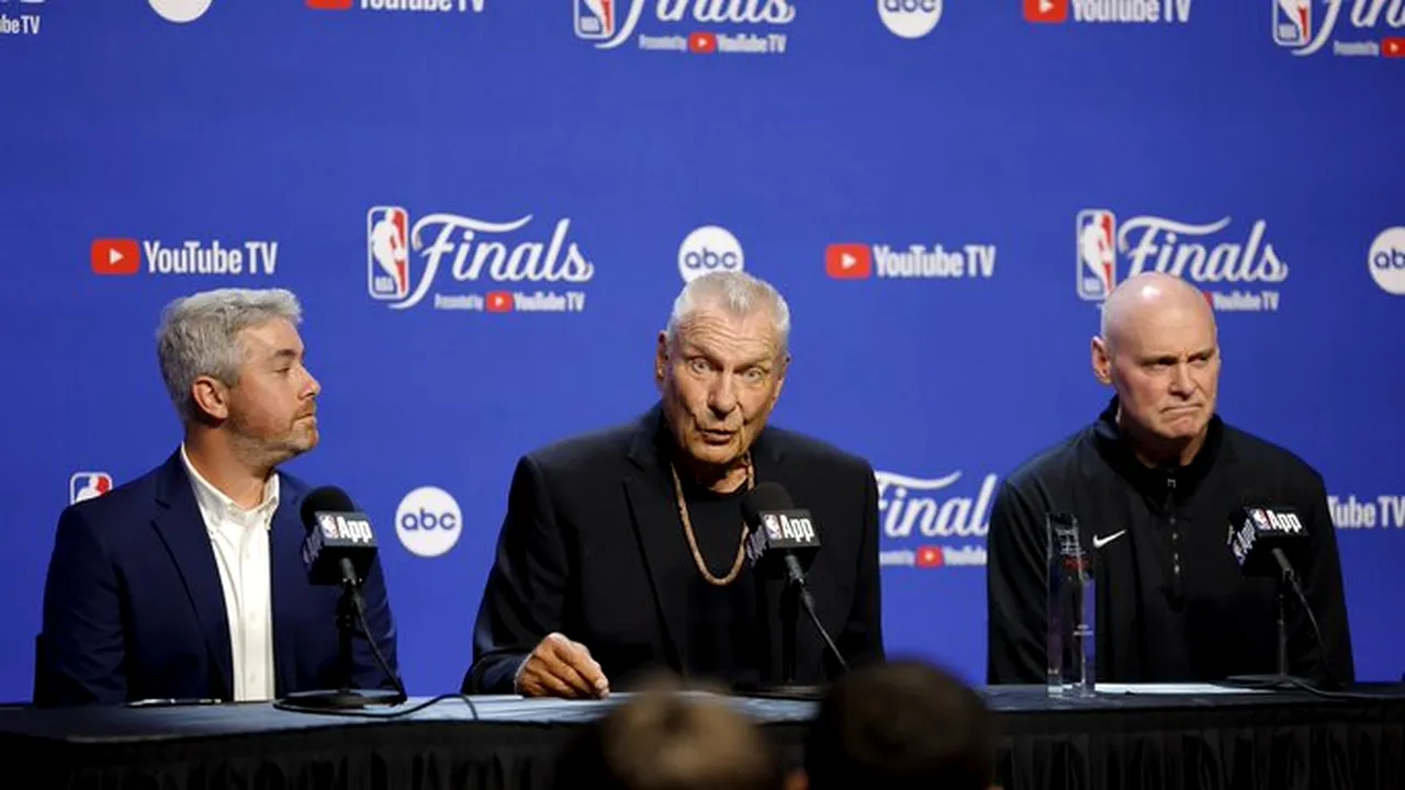 Don Nelson, legenda baschetului, a murit la 86 de ani