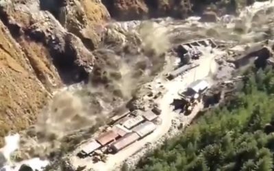 Inundație Nepal/Tibet: opt morți, 400 turiști dispăruți
